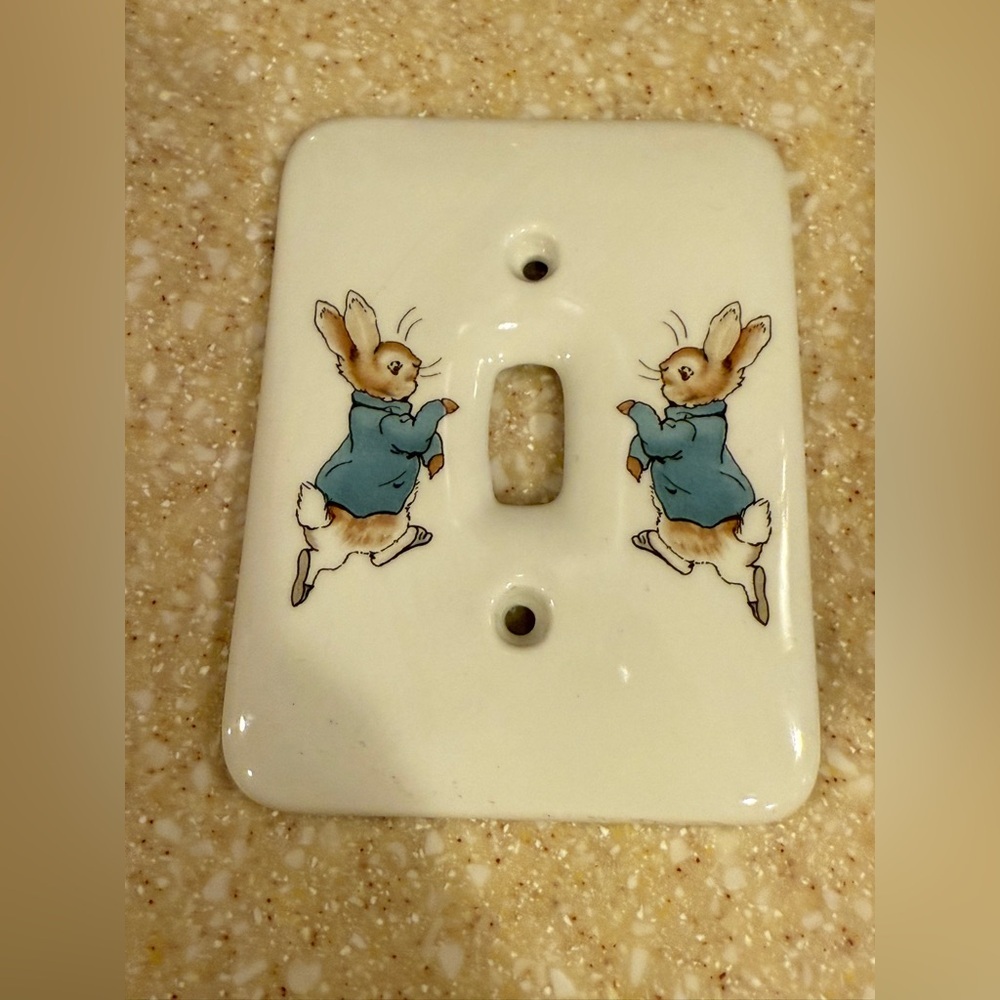 Vintage Wedgewood Ceramic Beatrix Potter Light Switch Cover Rabbit Design